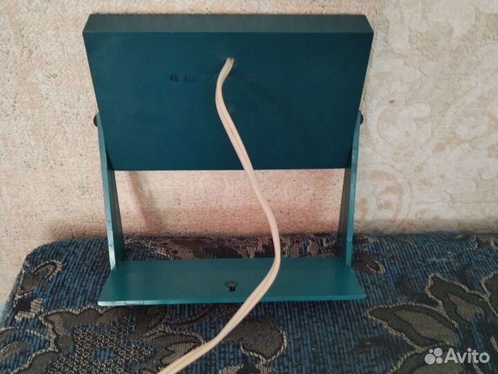 Красный фонарь для фотопечати