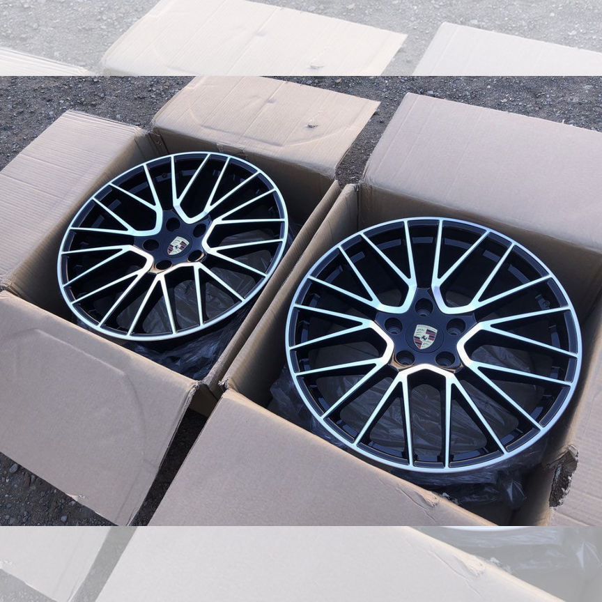 Литые диски Porsche 9.5×R21 5×130