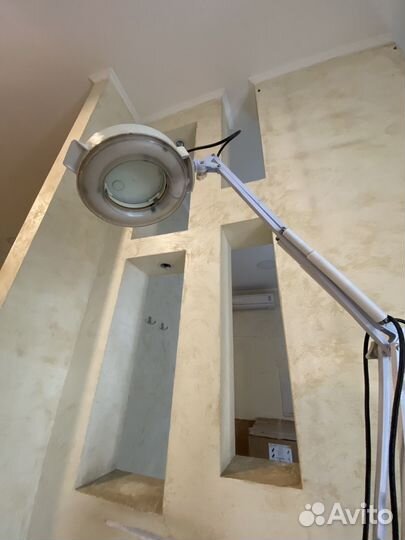 Лампа лупа напольная