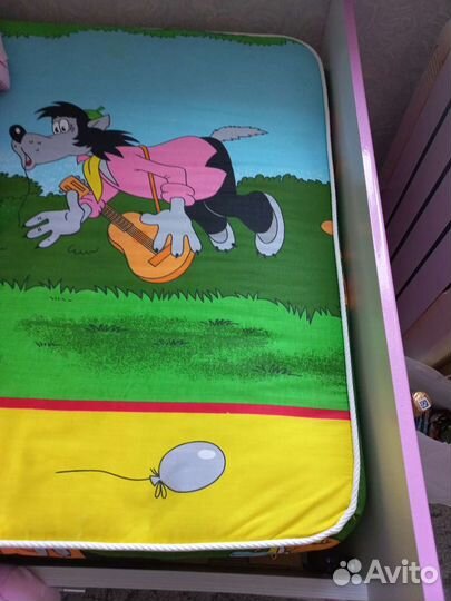 Детская кровать с матрасом