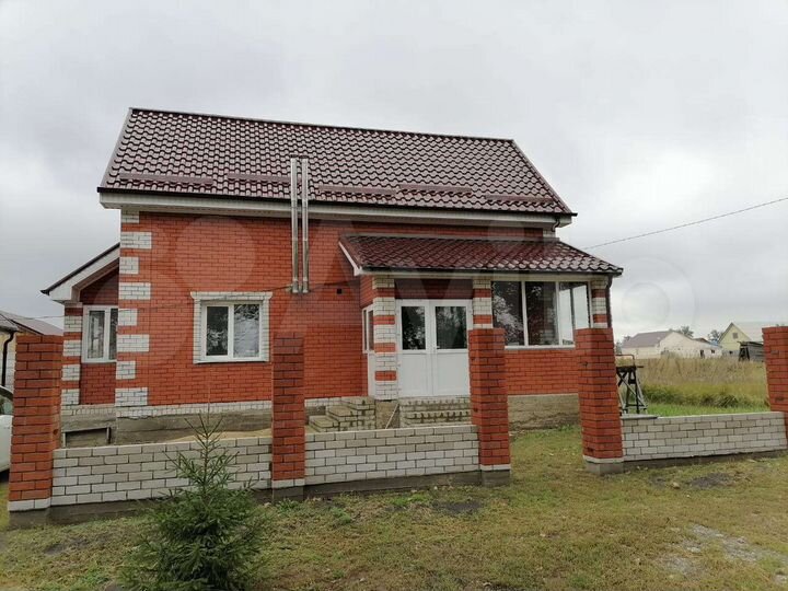 Дом 181,1 м² на участке 15 сот.