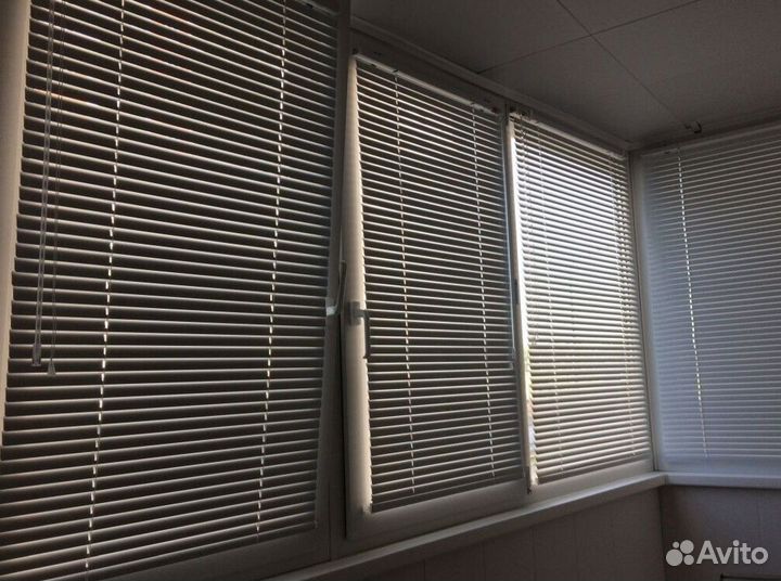 Рулонные кассетные шторы блекаут L954