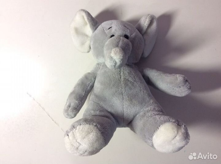 Чудесный слоник великолепного качества. Индонезия