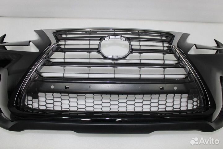 Lexus NX 300H Передний бампер в сборе без дефектов