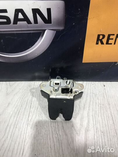 Замок багажника Kia RIO 3