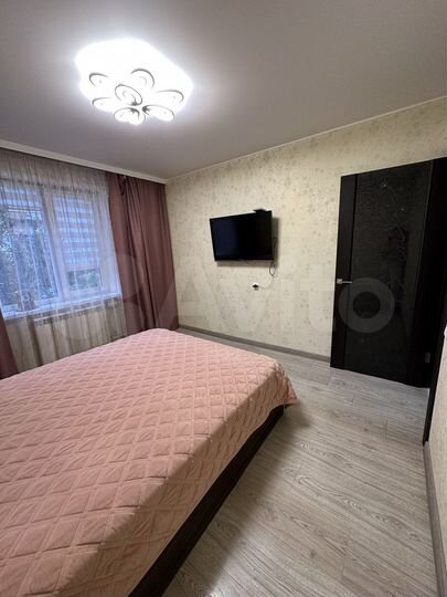 2-к. квартира, 50,4 м², 1/10 эт.