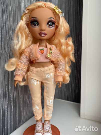 Кукла Rainbow High Georgia Bloom