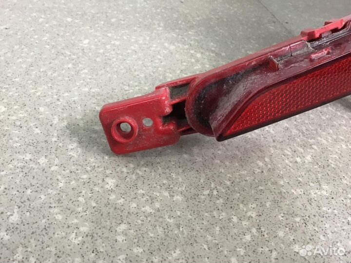 Фонарь задний в бампер правый Hyundai Elantra 2016