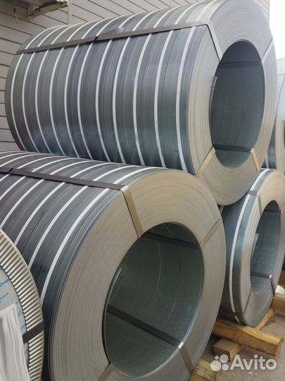 Штрипс оцинкованный в рулоне / металлический