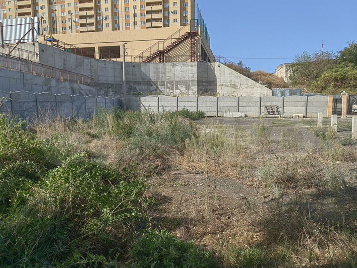 Участок 4 сот. (ИЖС)