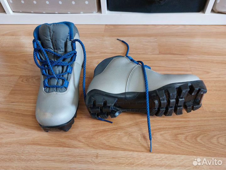 Лыжные ботинки 35 размер