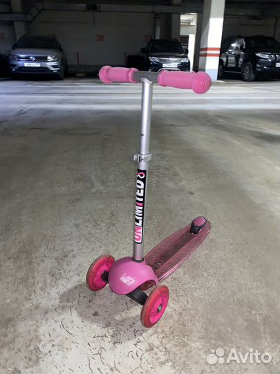 Детский светящийся самокат с 1 года до 4 лет