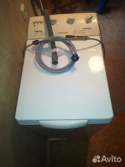 Стиральная машина с вертикальной загрузкой