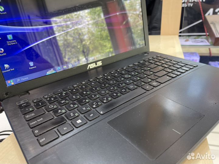 Ноутбук asus F552C (i5-3337U,HDD 750 GB,озу 6 GB)