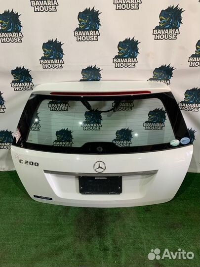 Крышка багажника Mercedes-Benz C-Class W204 271860