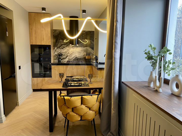 2-к. квартира, 49 м², 2/5 эт.