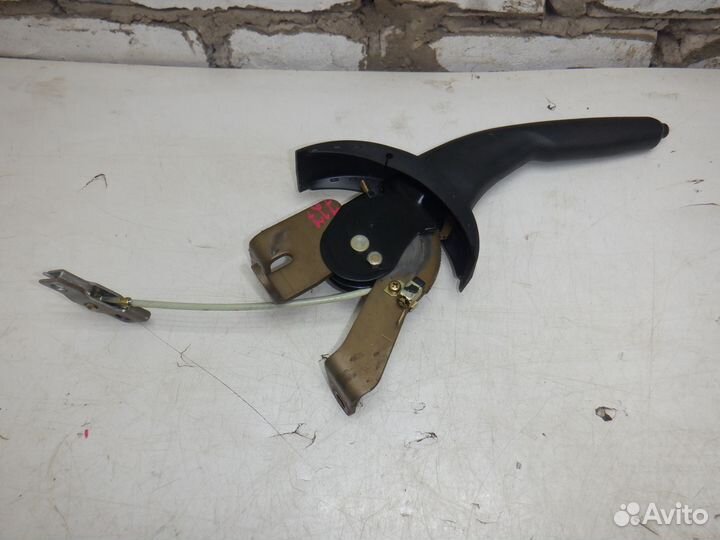 Рычаг стояночного тормоза Lancer 9