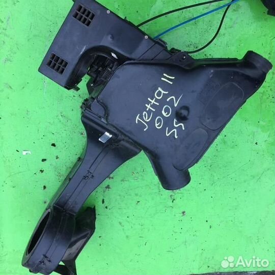 Корпус отопителя Фольксваген Гольф 2 Джетта 2