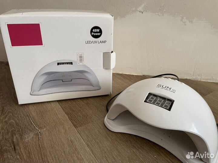 Лампа для ногтей