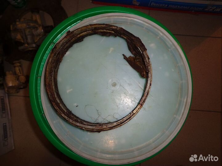 Кольца на судовой двигатель