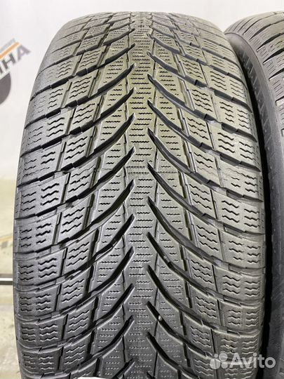 Nokian Tyres WR Snowproof P 205/55 R17