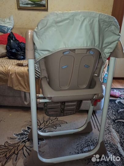 Столик для кормления ребенка