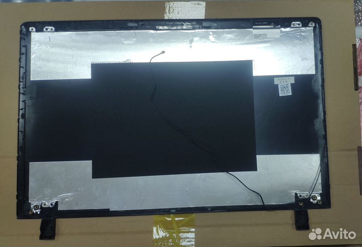 Крышка матрицы Lenovo 100-15IBY B50-10
