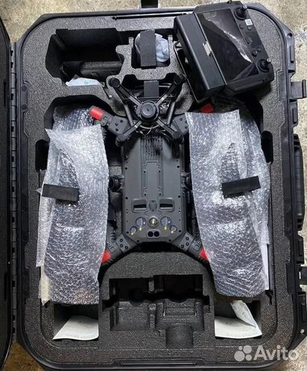 Квадрокоптер DJI Matrice 300 RTK H20T Combo 1.1