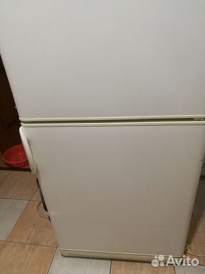 Холодильник Electrolux ER 9192 B бу