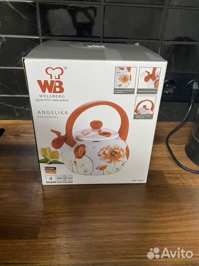 Чайник эмалированный новый