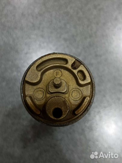 Топливный насос aisan