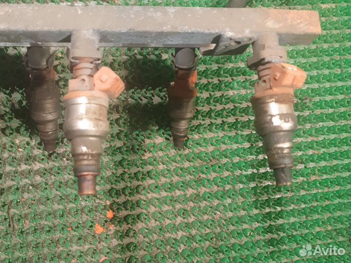 Форсунка топливная Крайслер Вояджер 3.0