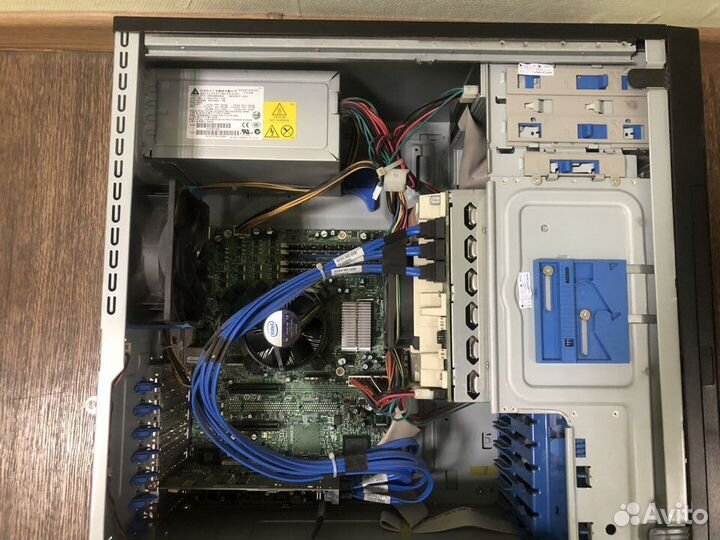 Сервер Intel(R) Core(TM) 2 Quad CPU Q6600 2.40GHz