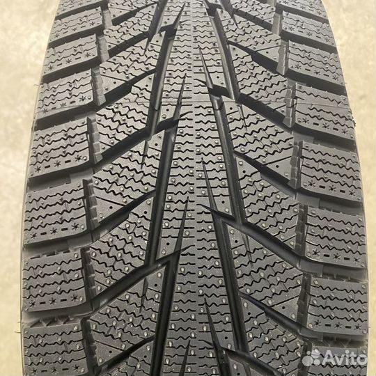 Hankook Winter I'Cept iZ 2 W616 185/65 R15 92T