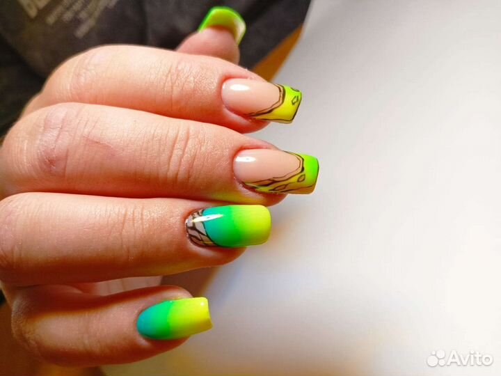 Маникюр/наращивание ногтей