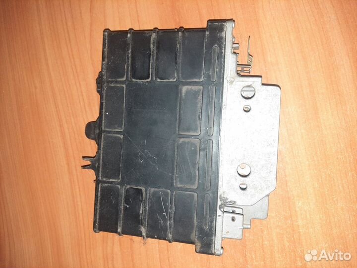 Блок управления АКПП VAG Audi 100 C4