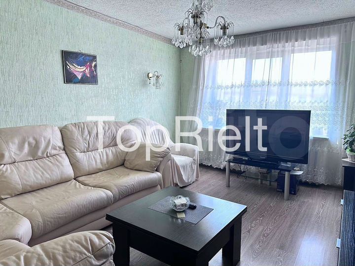 4-к. квартира, 79 м², 5/5 эт.