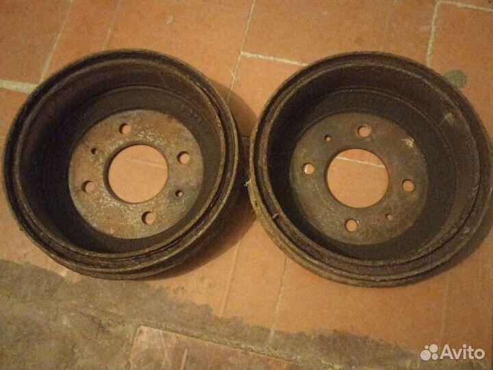 Тормозные барабаны