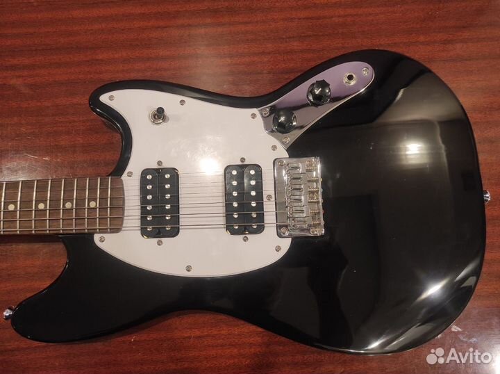 Электрогитара fender squier mustang