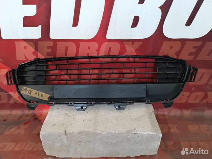 Решетка переднего бампера Kia Rio (2016-2020)