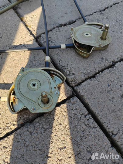 Стеклоподъемник