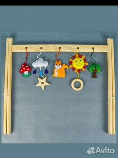 Тренажер монтессори для малышей с игрушками