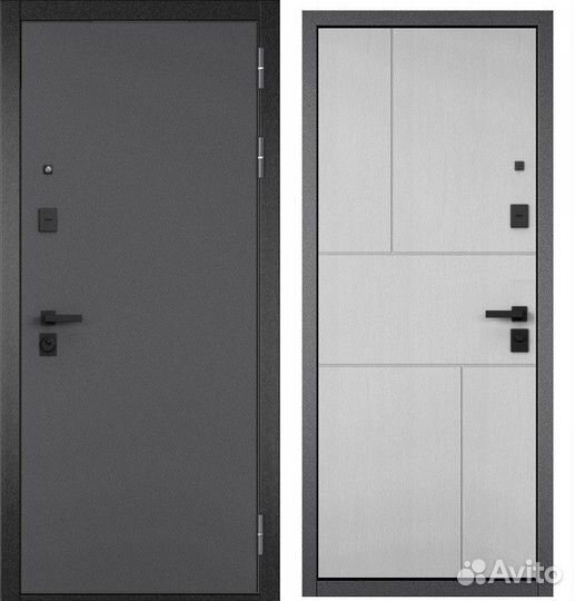 Дверь входная в квартиру