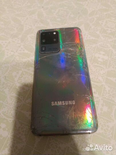 Телефон Samsung s20+