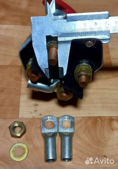 Отключатель тока двухполюсный