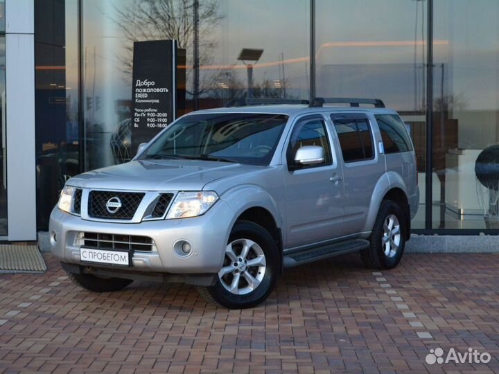 Nissan Pathfinder 2.5 AT, 2013, 179 171 км