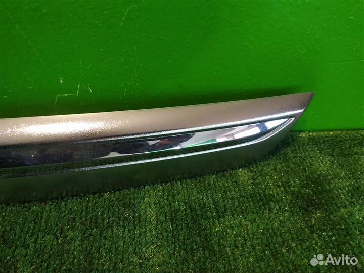 Накладка крышки багажника Honda FR-V (BE1) 2006