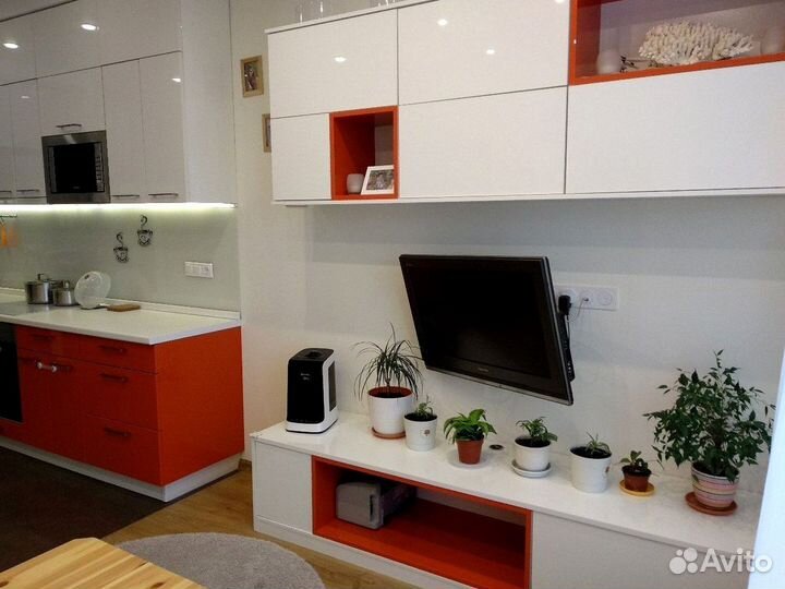 Кухонный гарнитур угловой в потолок