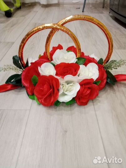 Прокат свадебных украшений на машину