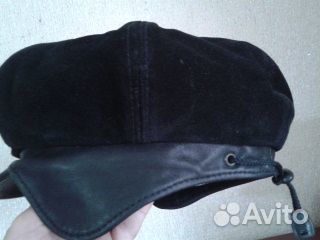 Кепка женская кожаная с ушками